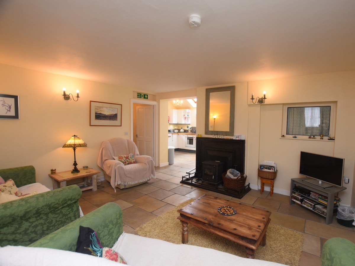 2 Bed in Aberdovey  (53792)