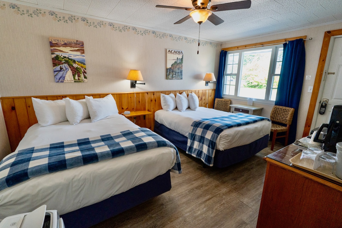 Isleview Motel Room 9 - 10 min drive to Acadia!