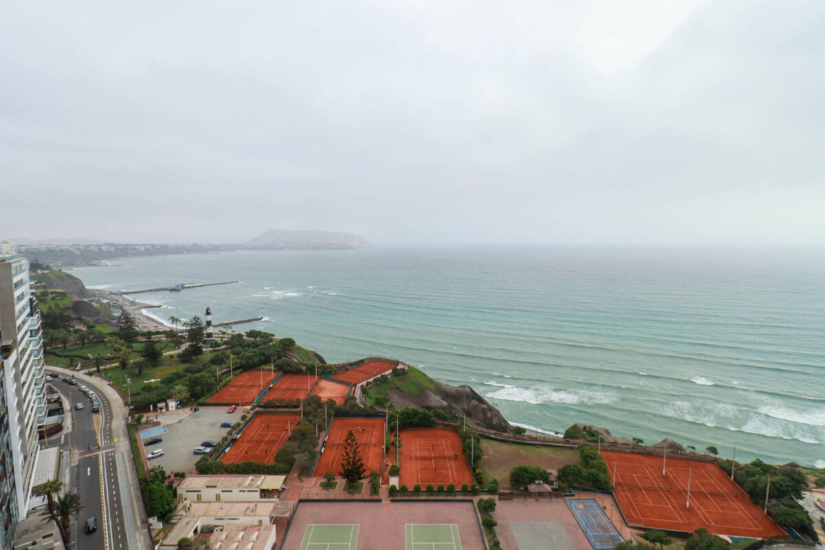 w* | Oceanview Penthouse Triplex w/ Jacuzzi