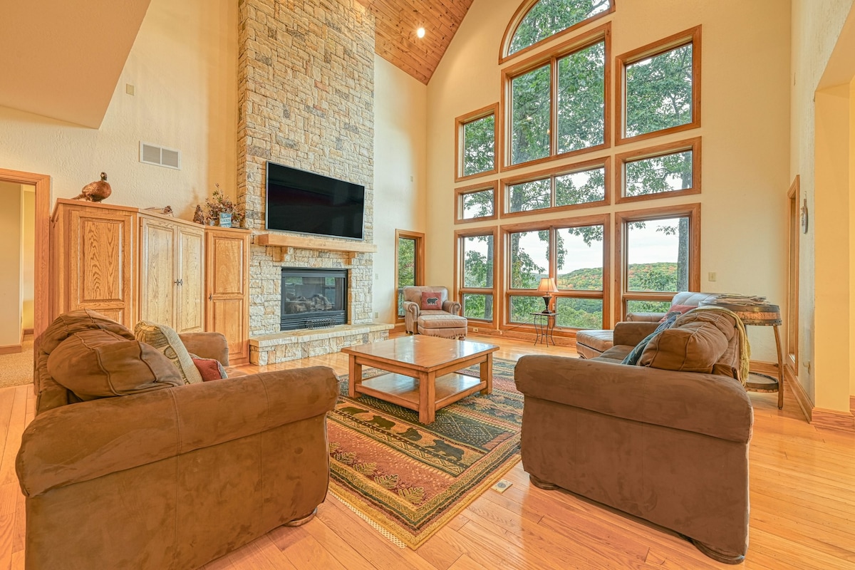 5BR Lakeview | Hot Tub | Fireplace | Balcony