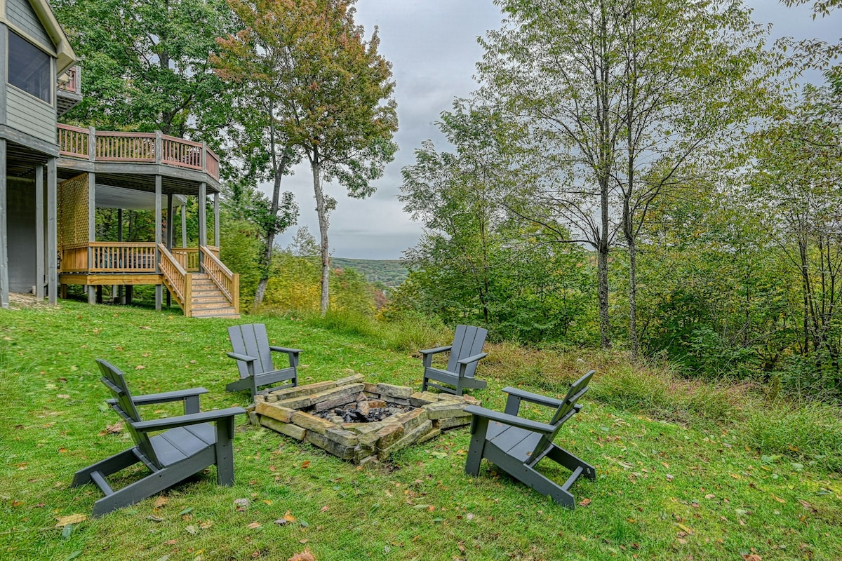 5BR Lakeview | Hot Tub | Fireplace | Balcony