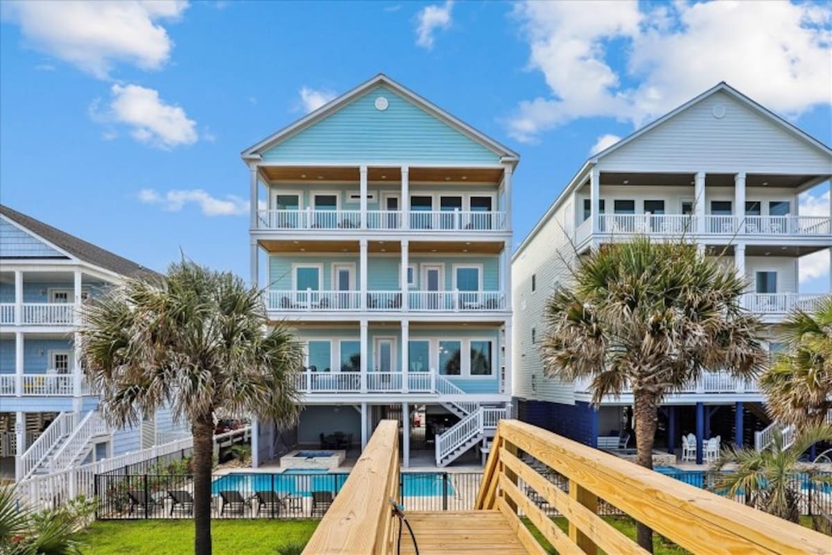 A Coastal Life 8BR Oceanfront Luxury House w/Pool