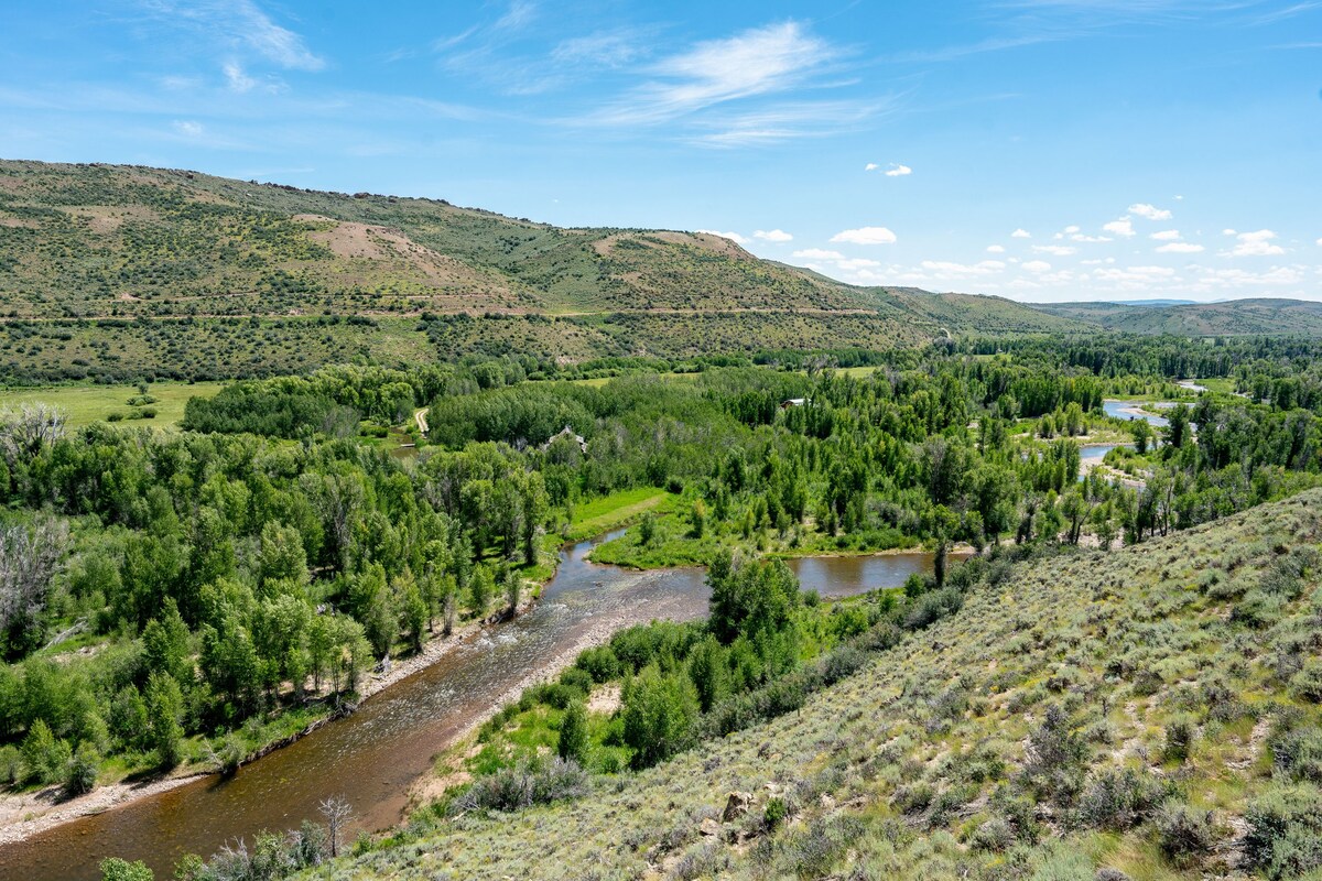 Tranquil Wyoming Cabin Near Uintas - 105 Acres!