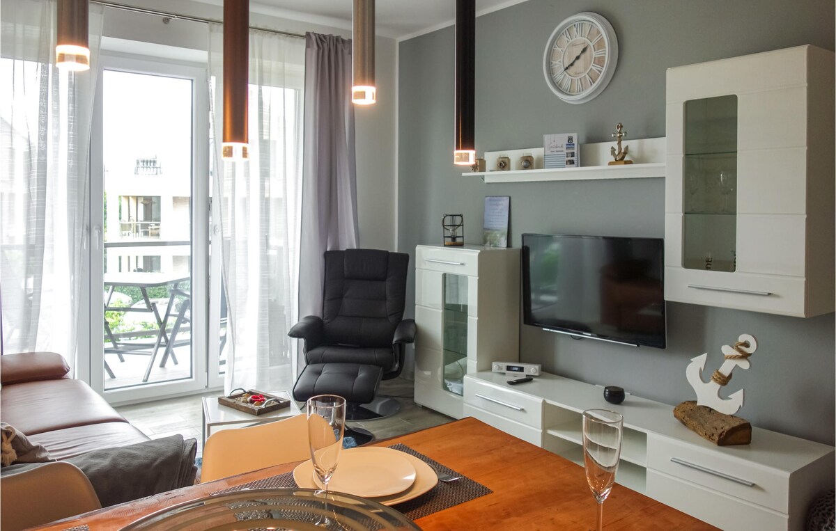 Nice apartment in Varel with WiFi