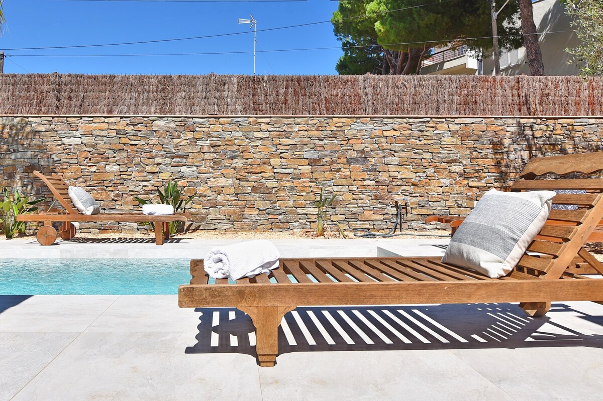 Montgo: Moderna villa con piscina privada