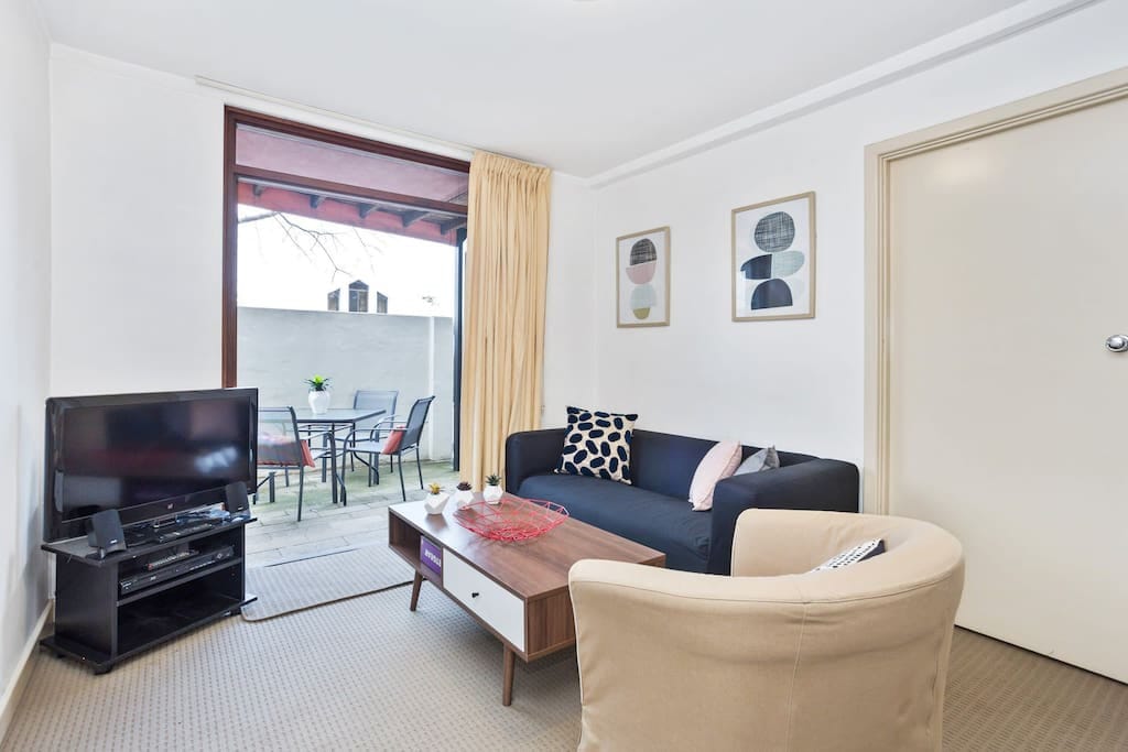 Rosy Cosy Apartment*1BR*South Perth*Angelo St*Exec