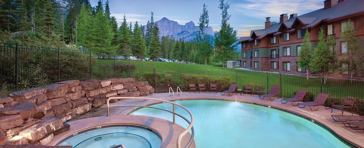 Worldmark Canmore Banff: 2BR King Resort Suite