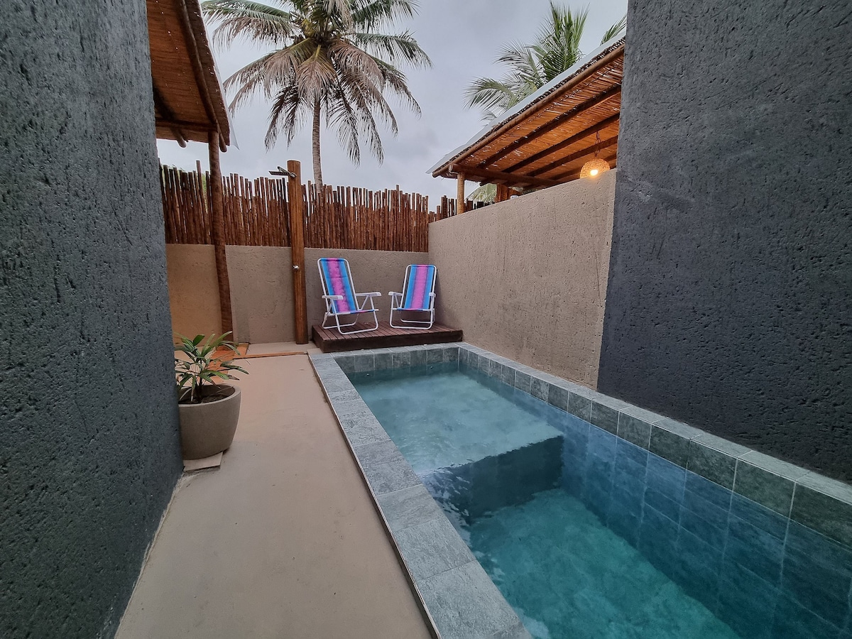 Bangalô Top com 2 suítes-piscina e sauna privativa