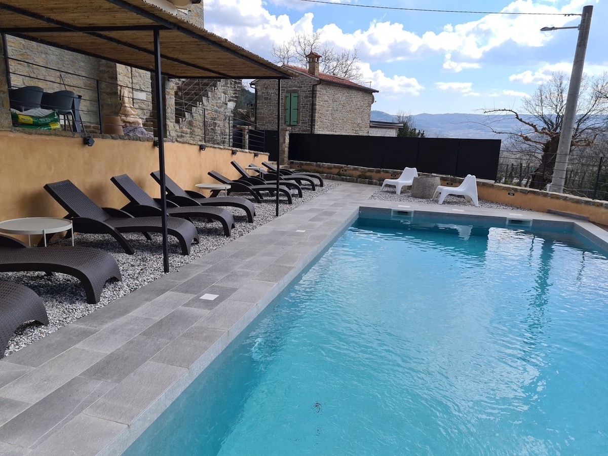 Casa Jovanin with Private pool