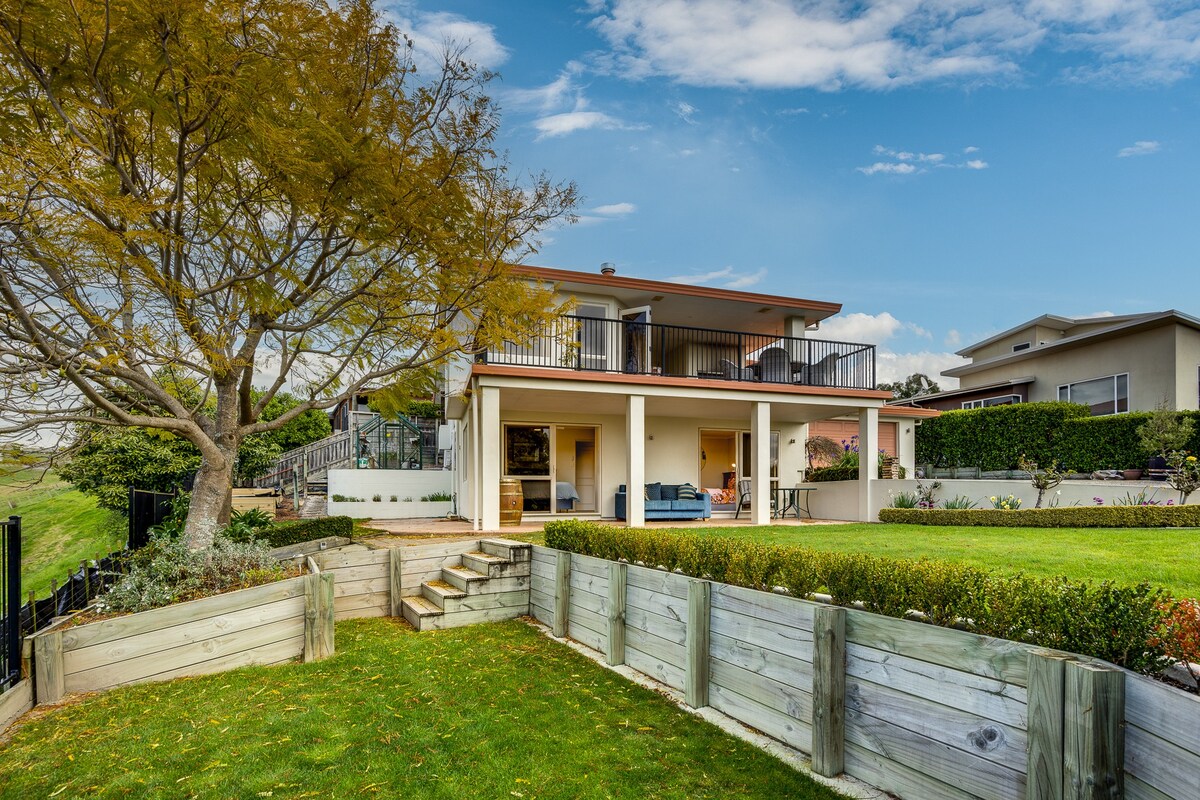 Havelock Heights - Havelock North Holiday Home