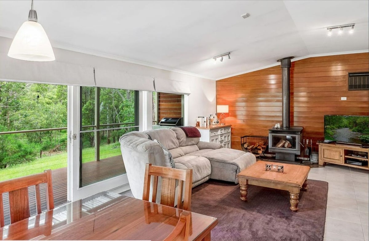 Mirimvale - Base of Mt Buller - Sleeps 14