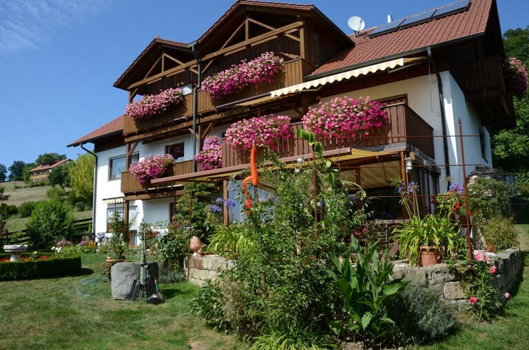 Einzelzimmer mit Terrasse (Gästehaus Köglmaier)