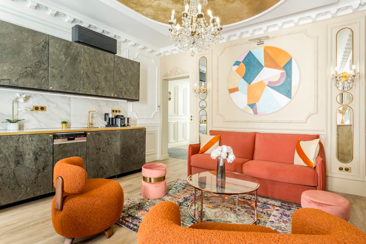 Luxury 5 Bedroom 5 Bathroom Louvre Champs Elysees