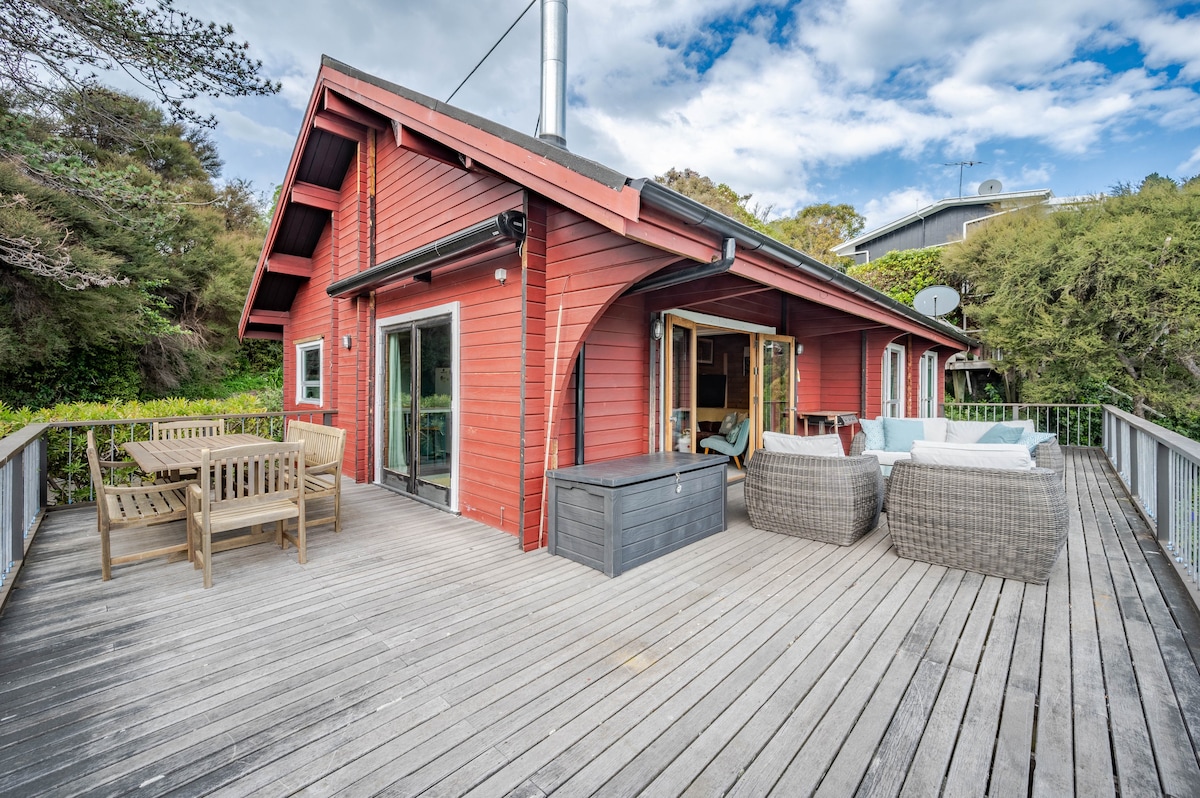 Belle Vue Haven - Akaroa Holiday Home