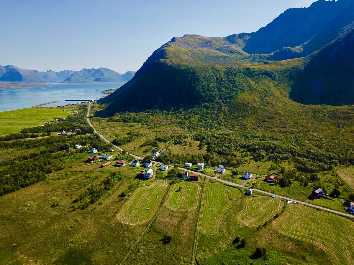 Lighthouse Panorama Lofoten