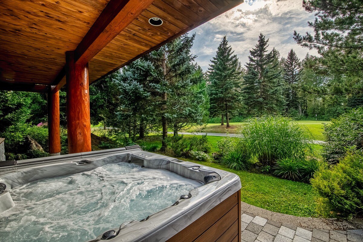 带热水浴缸的滑雪度假木屋、景观、安静的地理位置