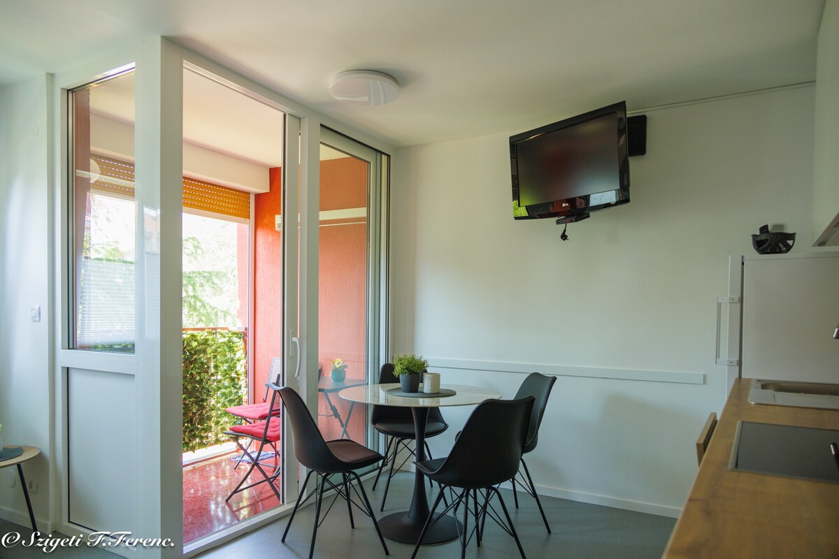 Captivating 1-Bed Apartment in Rijeka with parking