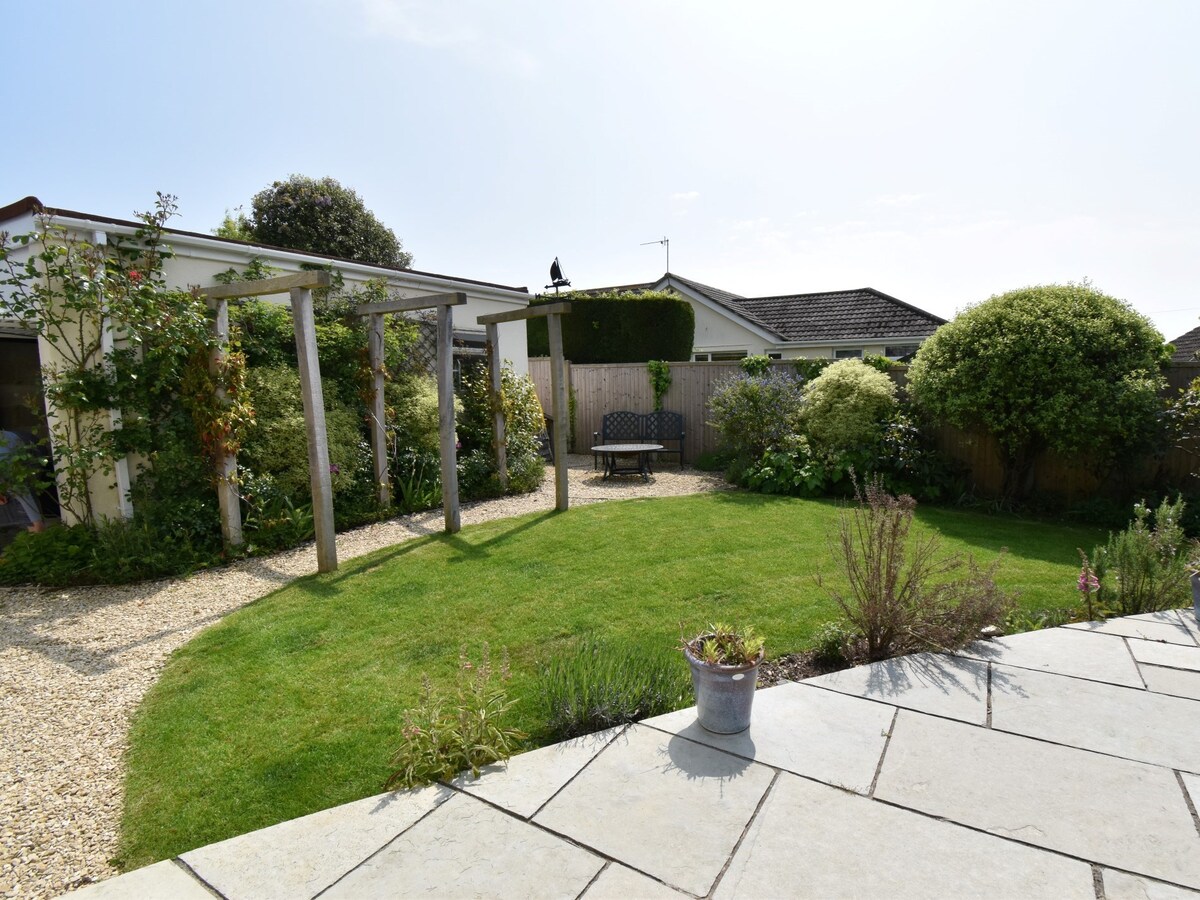 3 Bed in Swanage (79405)