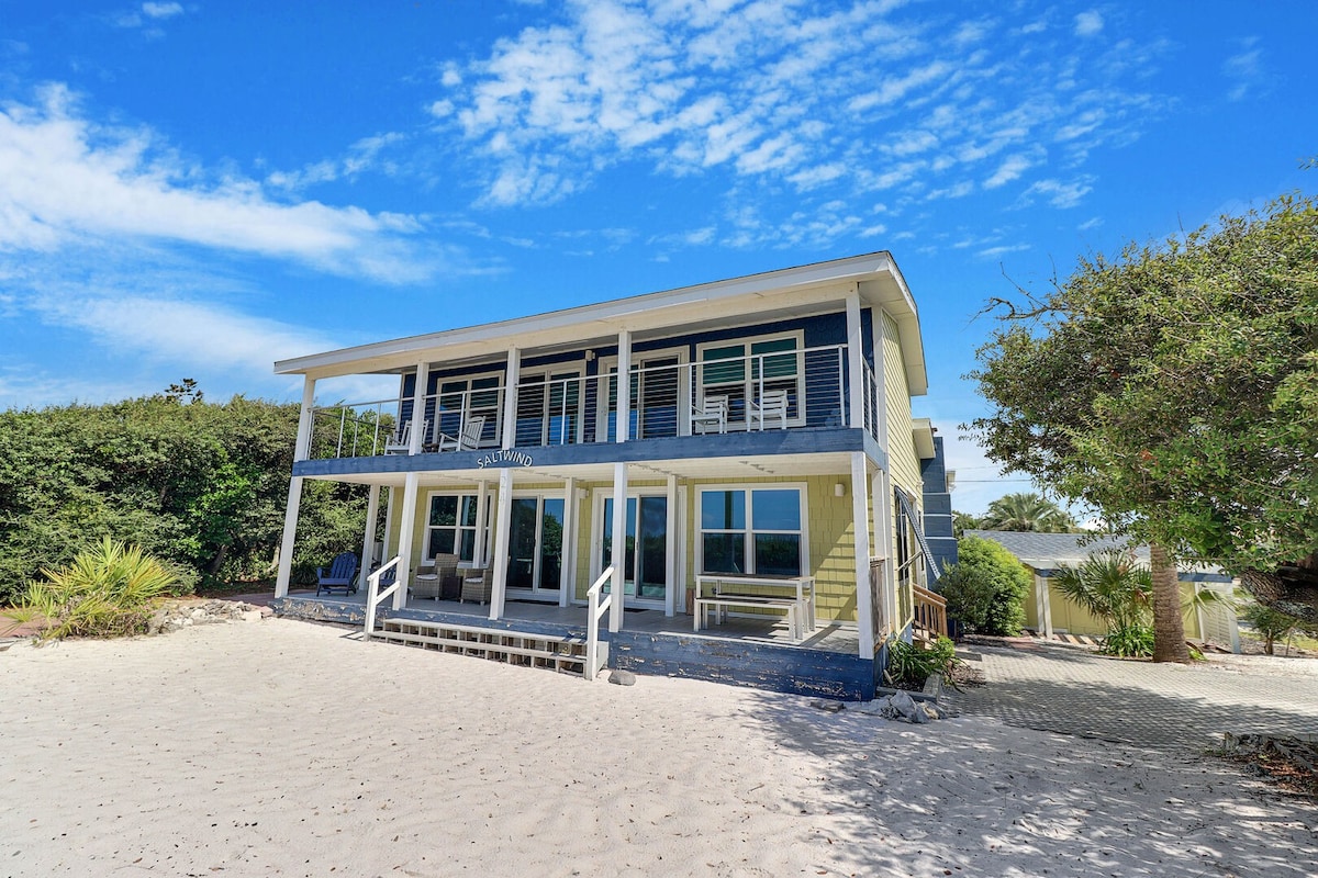 Salt Wind has panoramic gulf views & private yard!