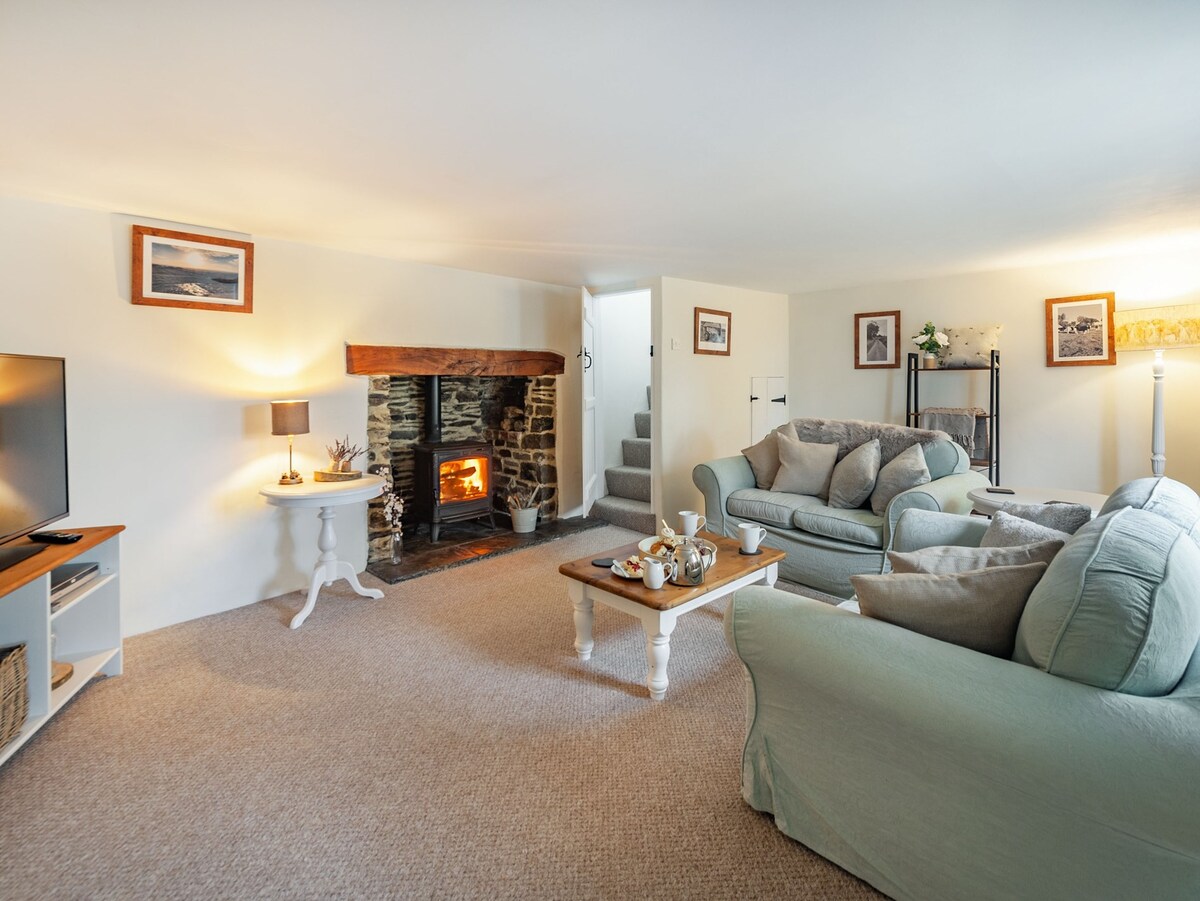 2 Bed in South Molton  (86611)