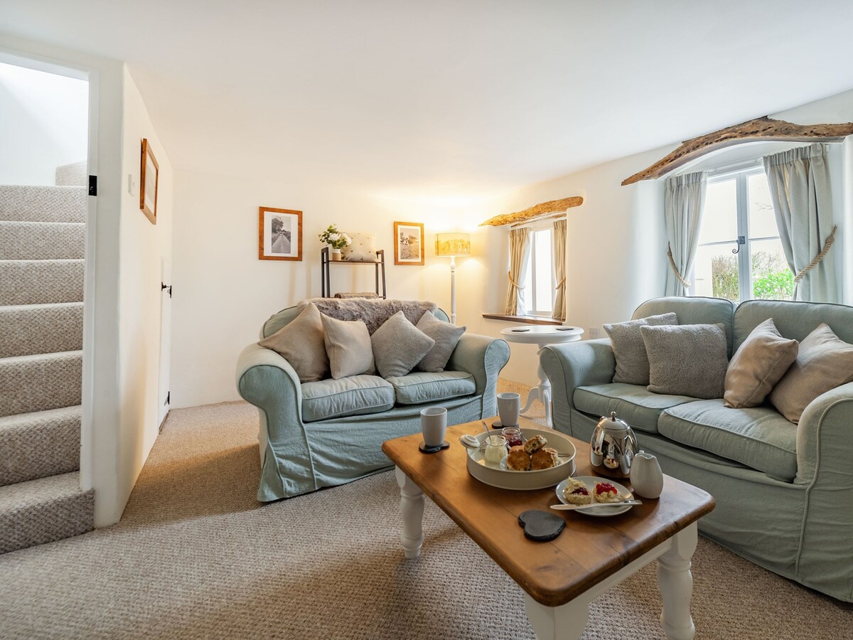 2 Bed in South Molton  (86611)