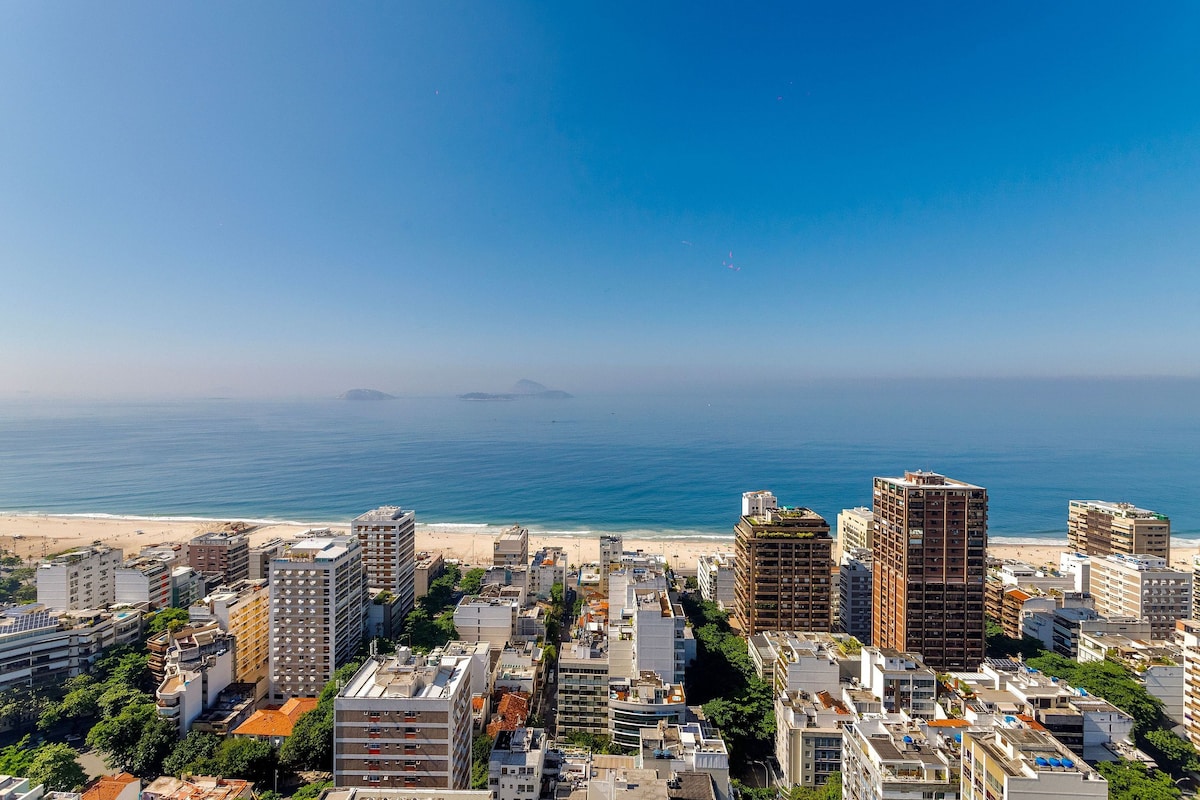 3 bedroom penthouse with the best view in Rio de J