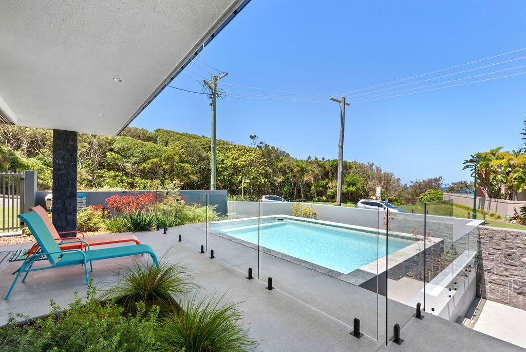 Oceanfront with Pool -Steps Away from Shelly Beach