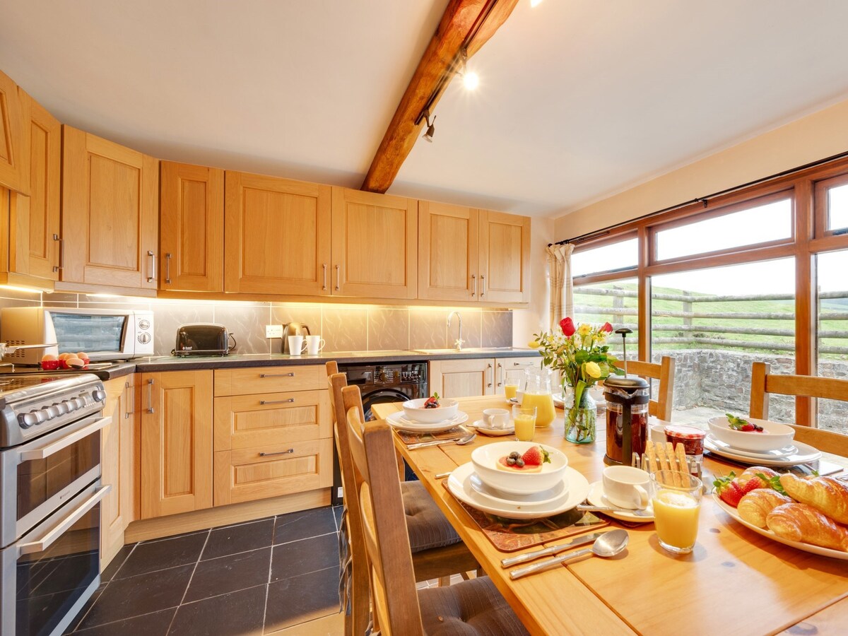 2 Bed in South Molton  (88992)