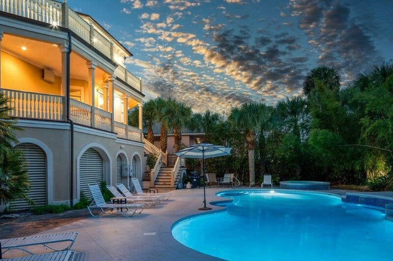 Villa Del Mare-pool/hot tub, ocean views, elevator