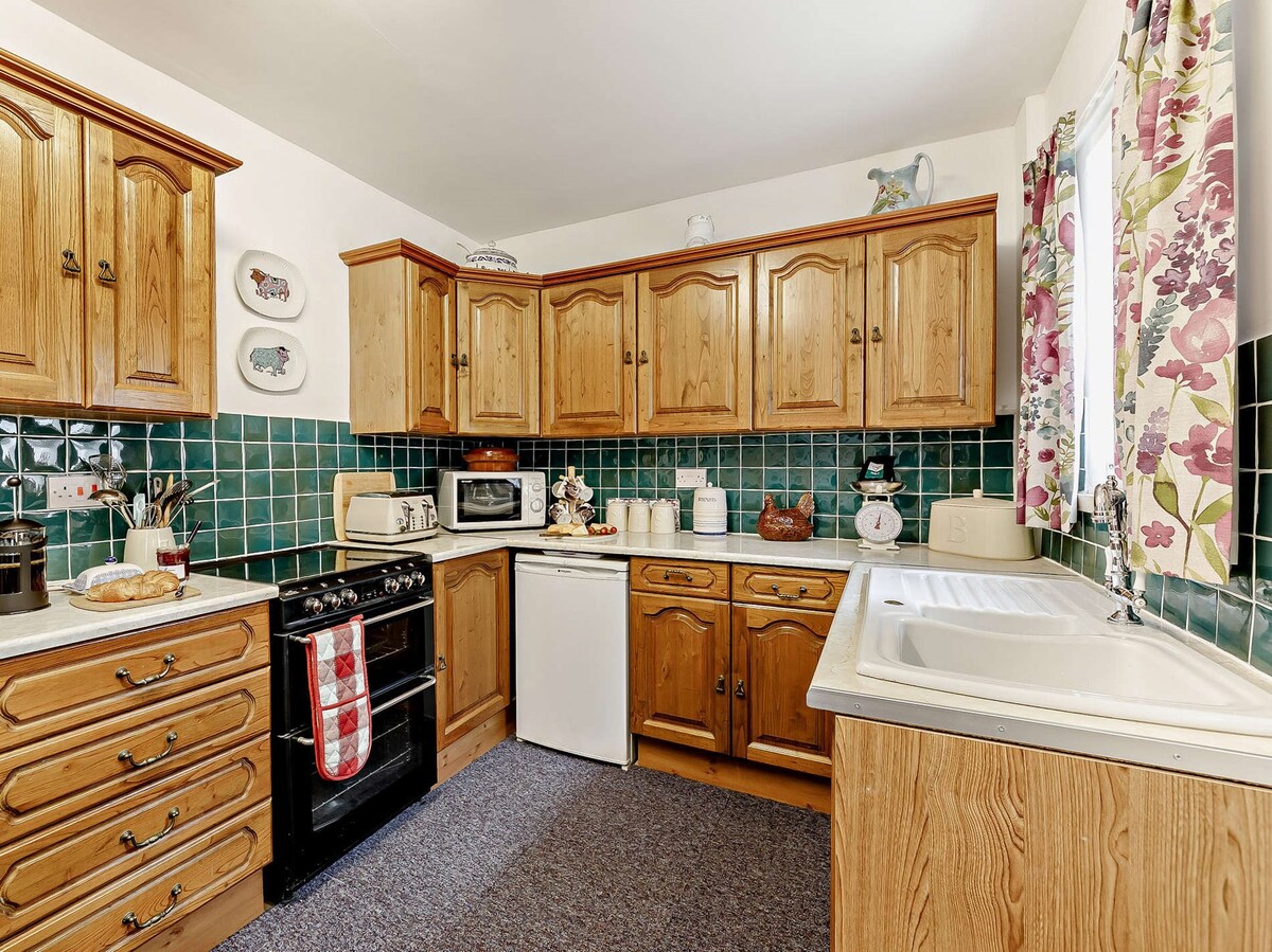2 Bed in Blanchland  (91440)