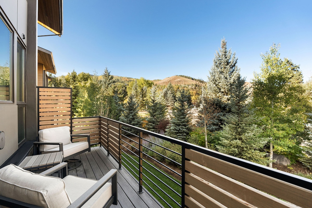 Modern Condo minutes from Beaver Creek! Basecamp14
