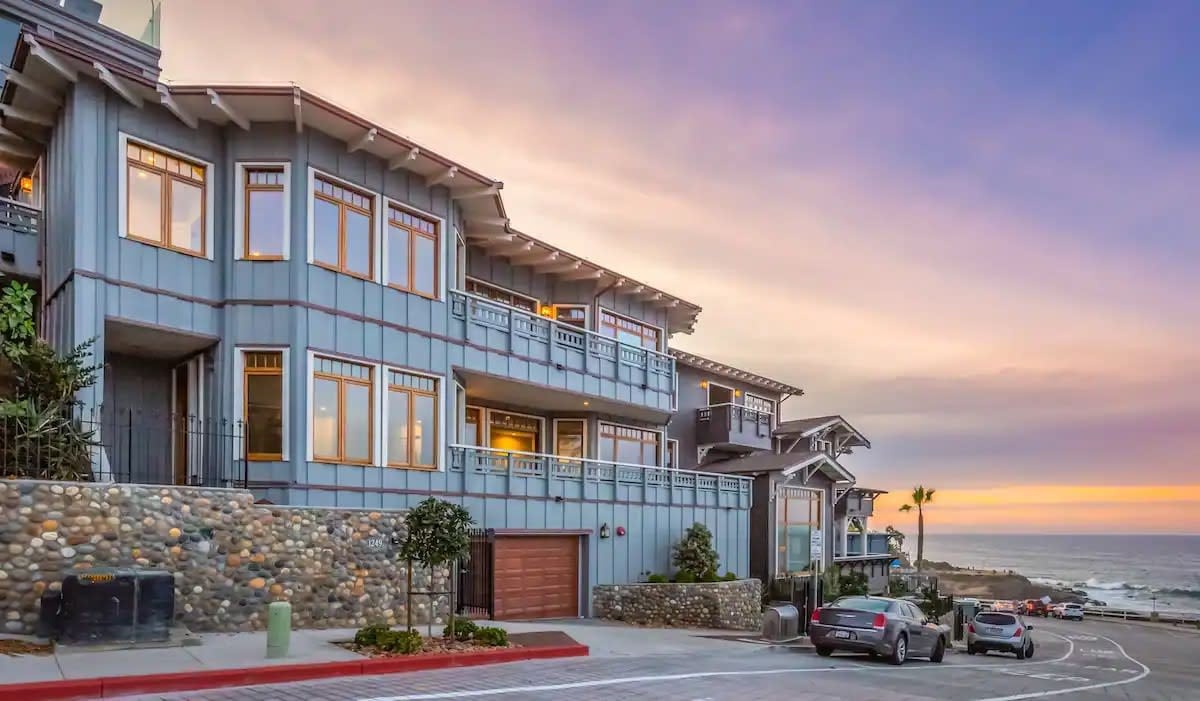 East Cliff Beachfront Bliss at La Jolla Cove