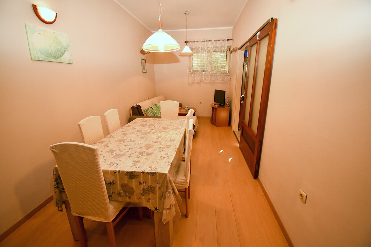 A-21755-a Three bedroom apartment with terrace