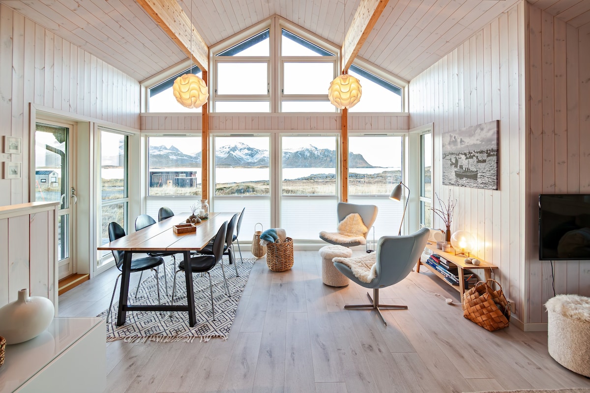 Væranes- Ny hytte med flott utsikt