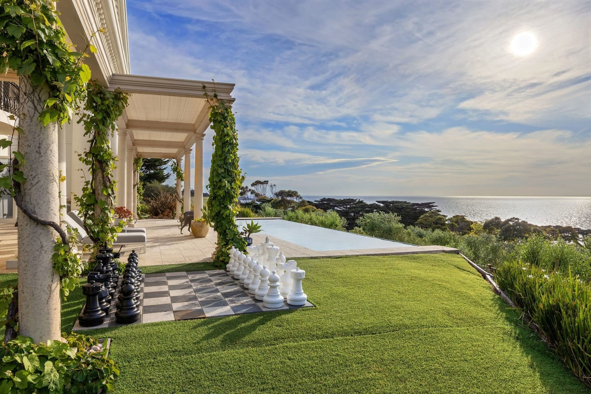 The Bay Crest Manor | Views, Pool, Beach