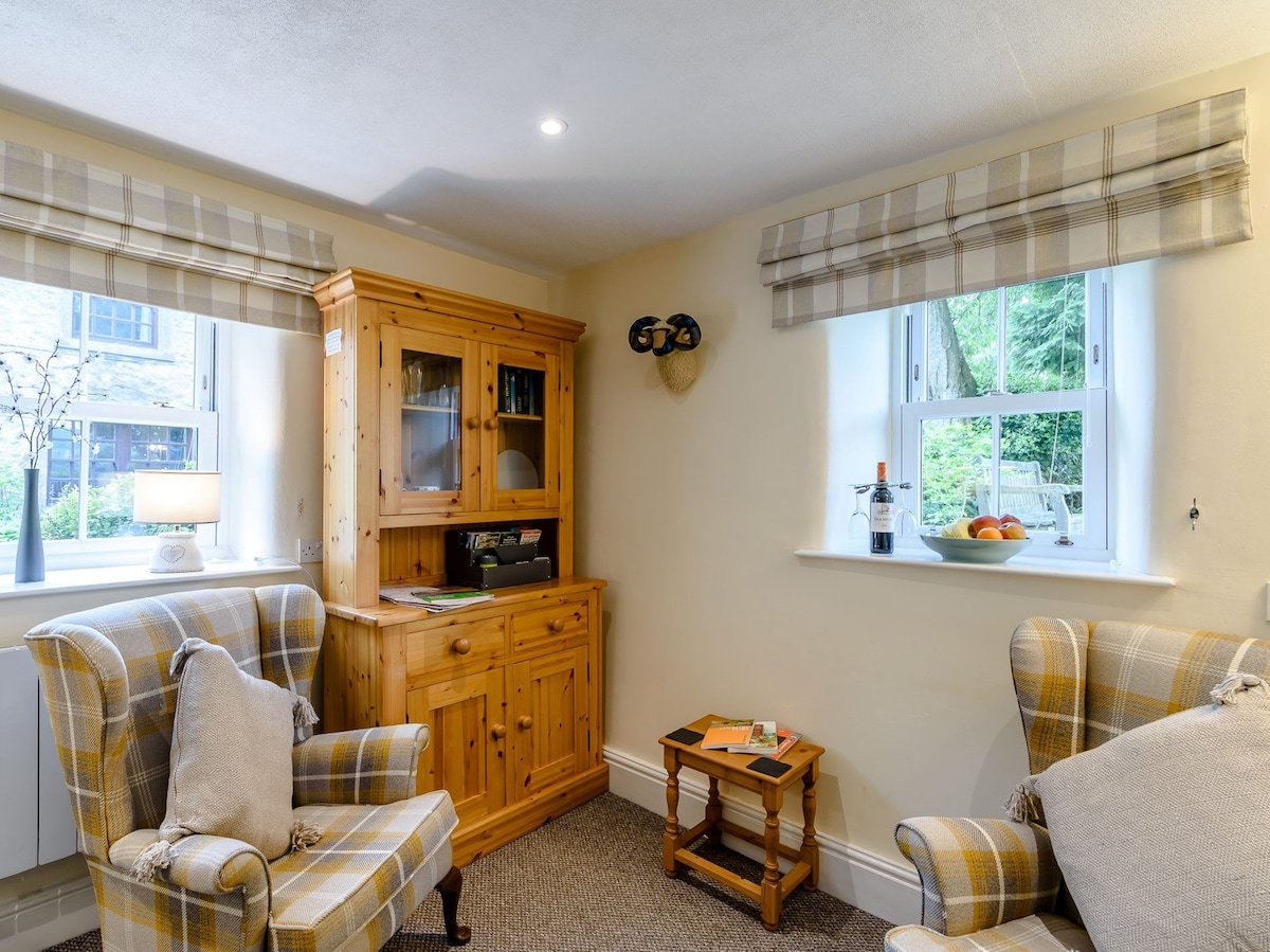 1 Bed in Buckden (78703)