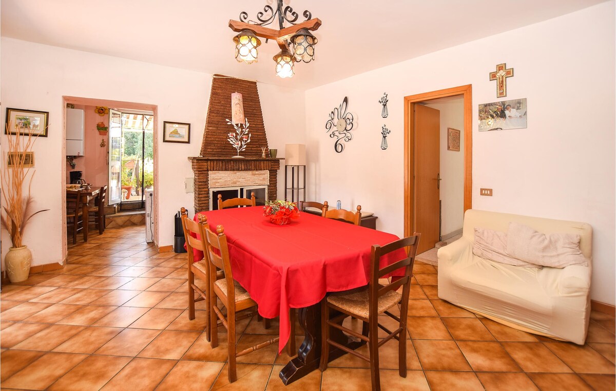 Lovely home in Montasola with Wi-Fi