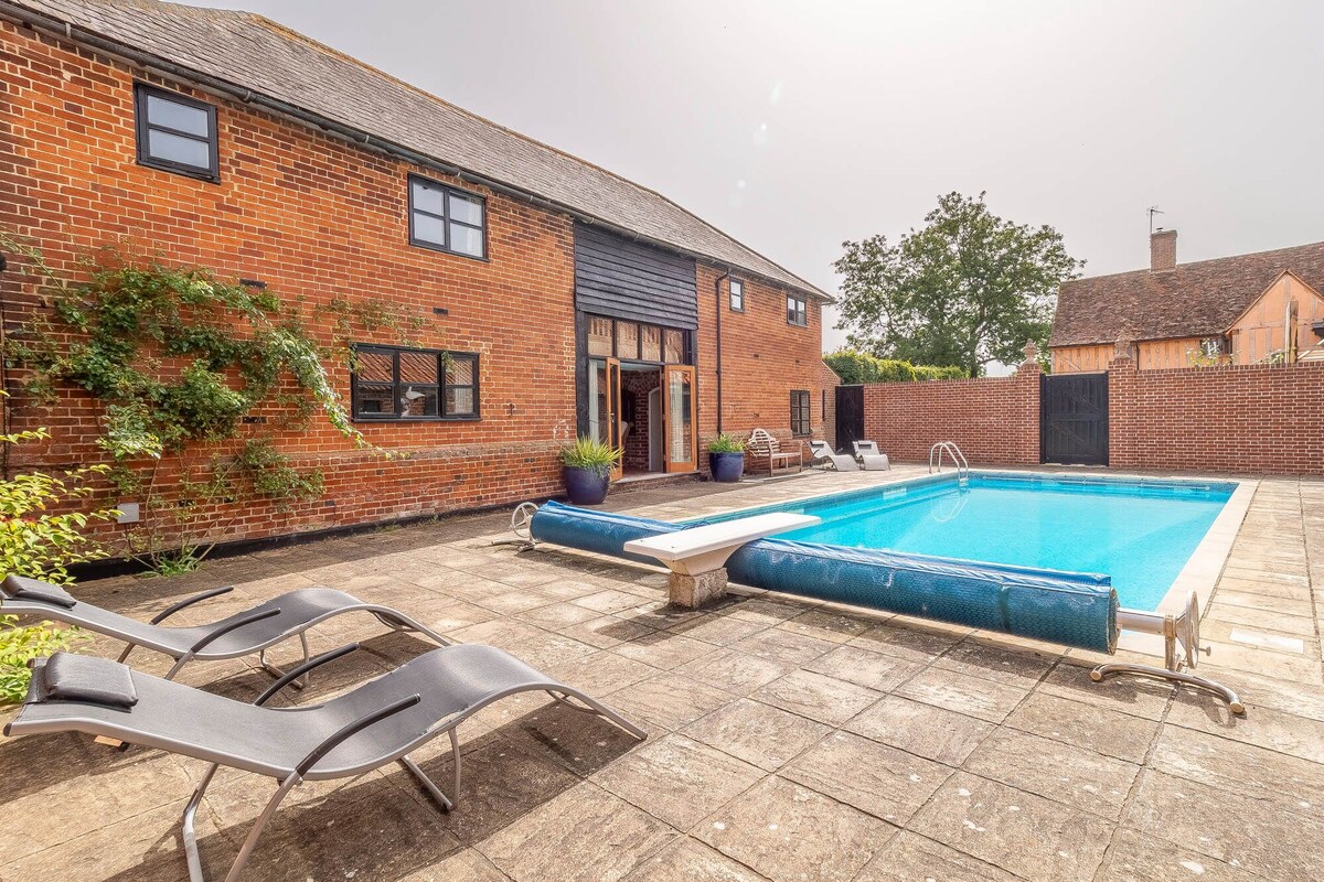 Stable Cottage -Rural Suffolk gem with shared pool