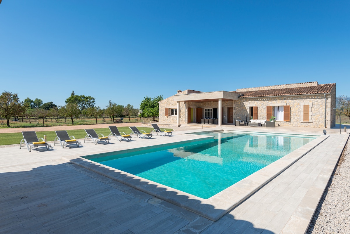 NEW! Villa Mireia by BeBreeze Mallorca