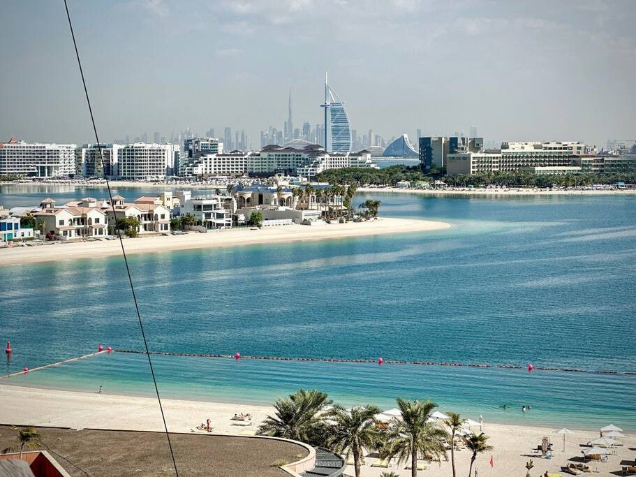 Luxury 1BR Suite with Direct Burj Al Arab View
