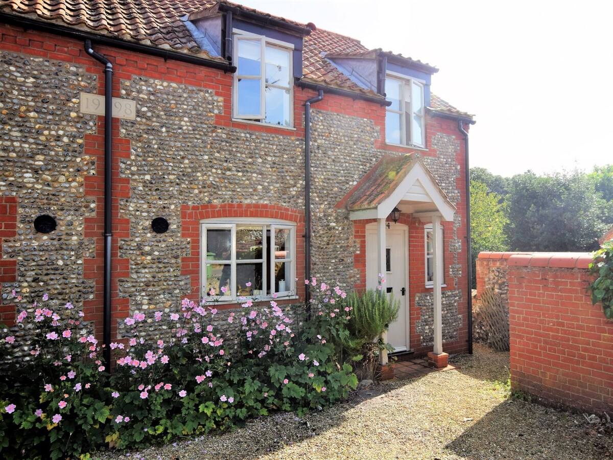 3 Bed in Wells-next-the-Sea  (76562)