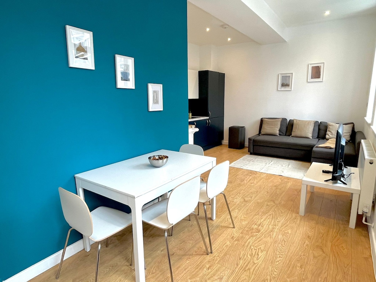 Shoreditch Apartments by DC London Rooms F4