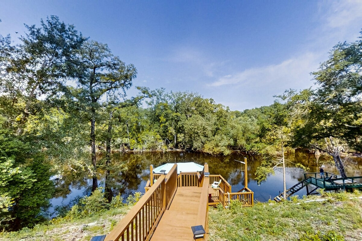 3BR riverfront with views, dock, & outdoor spaces