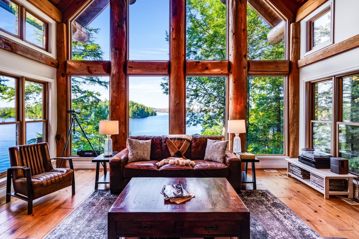 Timber Bay Log House on Fairy Lake