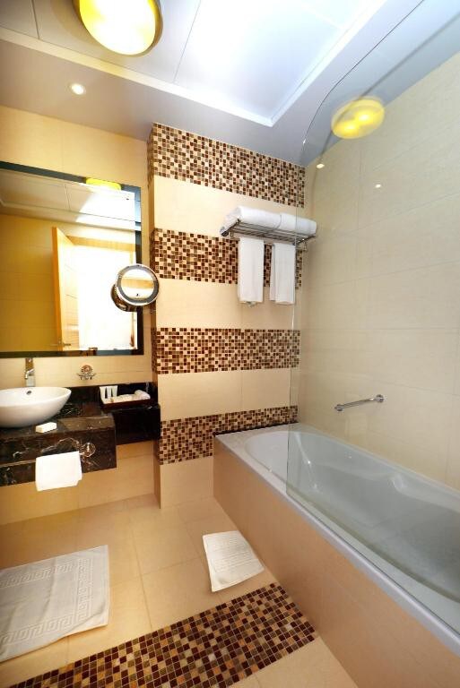 Superior Room Near Al Majaaz Island Sharjah