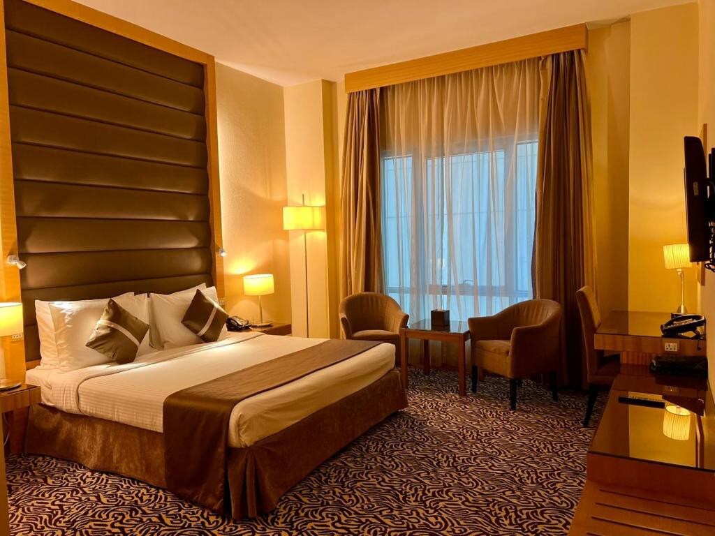 Superior Room Near Al Majaaz Island Sharjah