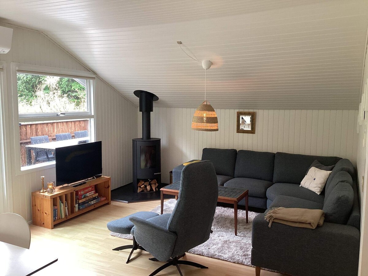 6 person holiday home in oksbøl