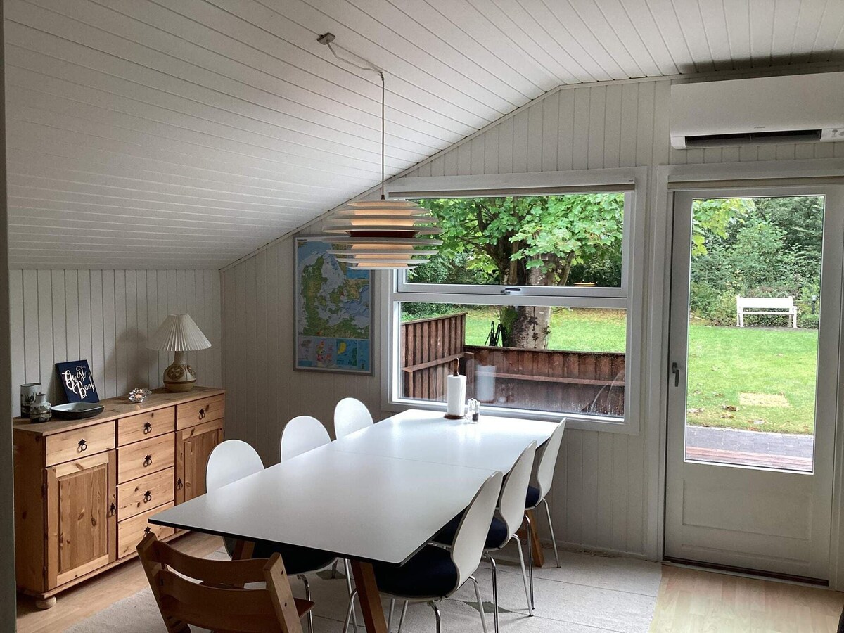 6 person holiday home in oksbøl