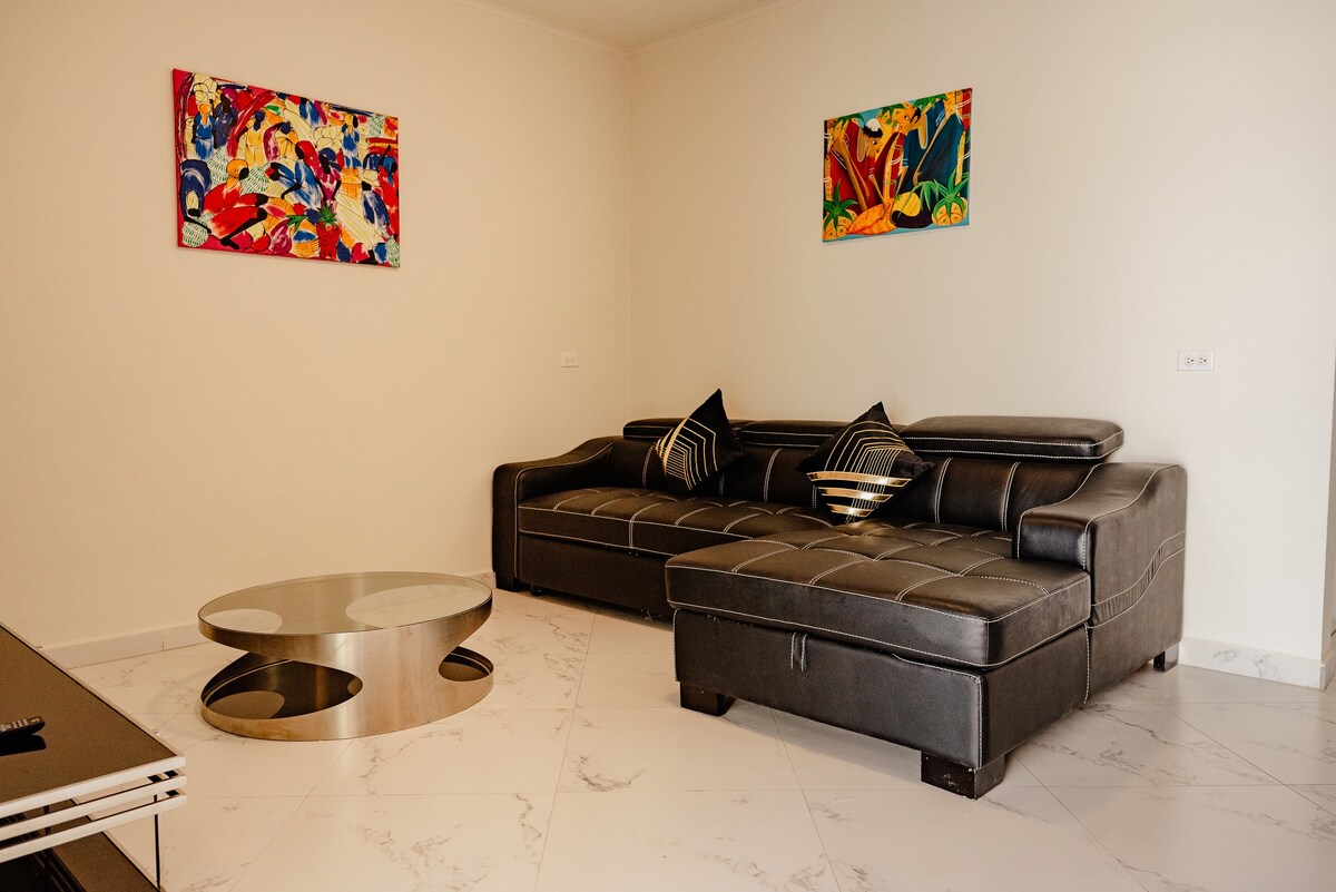 Best quality 2-bedroom apartment 2 km from Eagle b