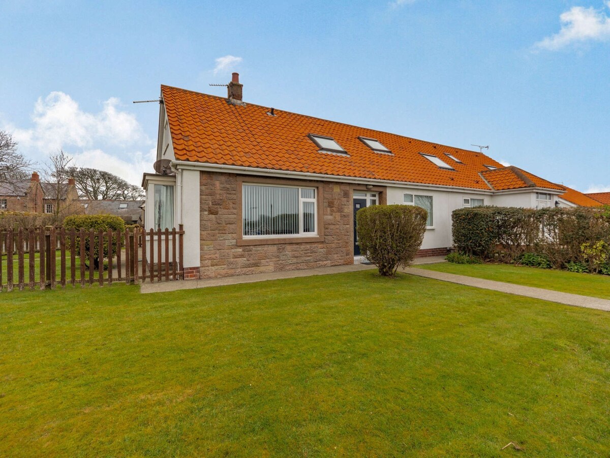 4 Bed in Beadnell (CN023)
